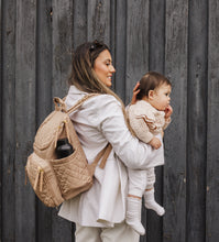 Load image into Gallery viewer, Forma Nappy Backpack - Camel
