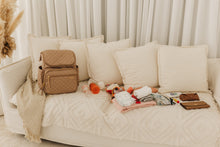 Load image into Gallery viewer, Forma Nappy Backpack - Camel
