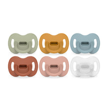 Load image into Gallery viewer, Suavinex Colour Essence All Silicone Soother with SX Pro Physiological Teat 6-18M - Blue
