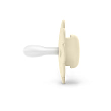 Load image into Gallery viewer, Suavinex Wonder SX Pro Soother 6-18 Months 2 Pack - Whitecap Grey/Raw Umber
