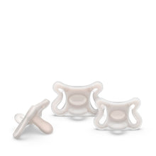 Load image into Gallery viewer, Suavinex Zero Zero Physiological Air flow Silicone Soother 6-18M
