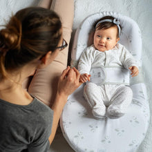 Load image into Gallery viewer, Cocoonababy Nest - Dream
